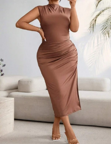 Rochie medie SHEIN CURVE, maro