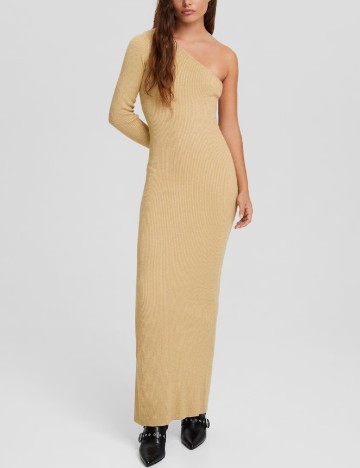 
						Rochie lunga Bershka, bej