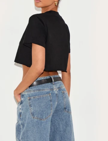 Top PRETTYLITTLETHING, negru