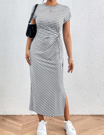 Rochie medie SHEIN CURVE, gri
