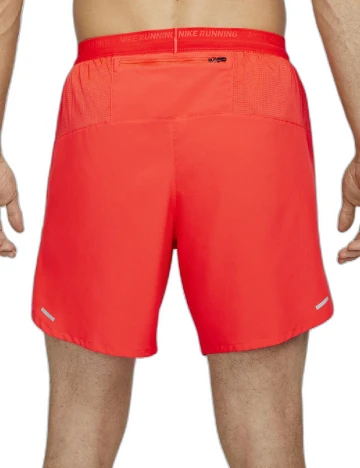 Pantaloni scurti Nike, corai