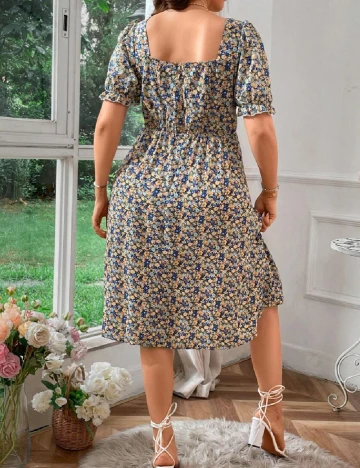 Rochie medie SHEIN CURVE, floral print