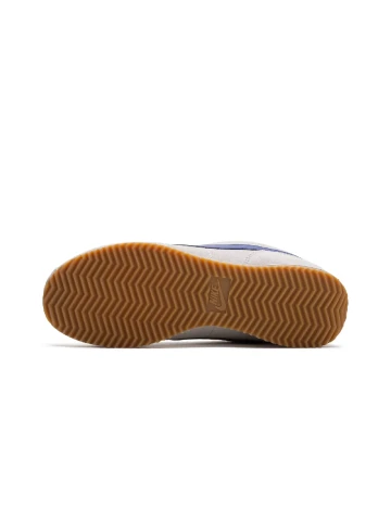 Adidasi Nike, gri