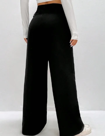 Pantaloni SHEIN, negru