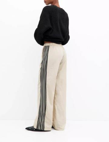 Pantaloni Pull&Bear, crem