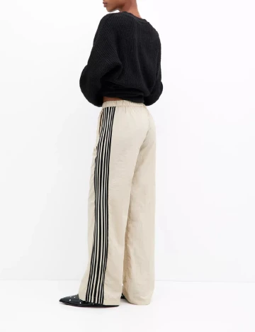 Pantaloni Pull&Bear, crem Crem