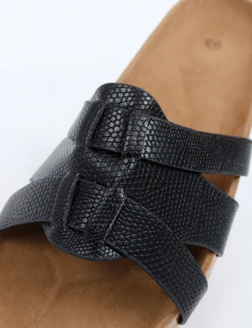 Slapi SHEIN, negru