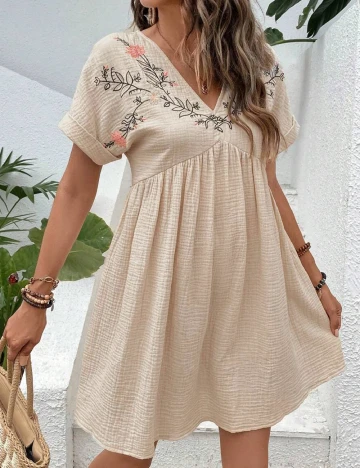 Rochie scurta SHEIN, crem Crem