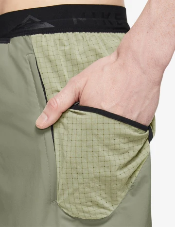 Pantaloni scurti Nike, verde Verde