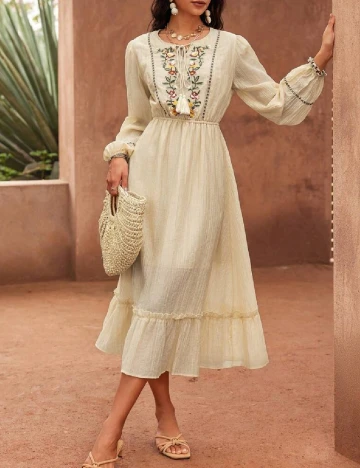 Rochie medie SHEIN, crem