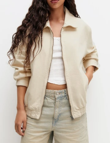 Jacheta Pull&Bear, crem