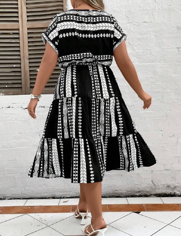 Rochie medie SHEIN CURVE, alb/negru