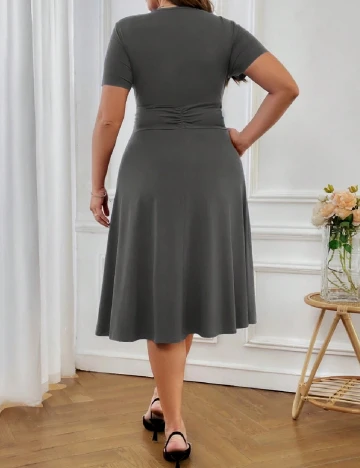 Rochie medie SHEIN CURVE, gri