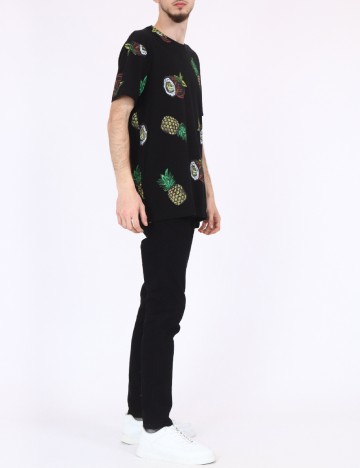 Tricou Reserved, negru