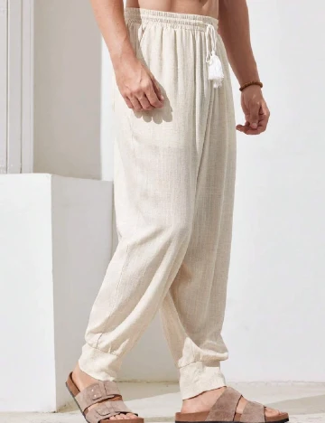 Pantaloni SHEIN, crem