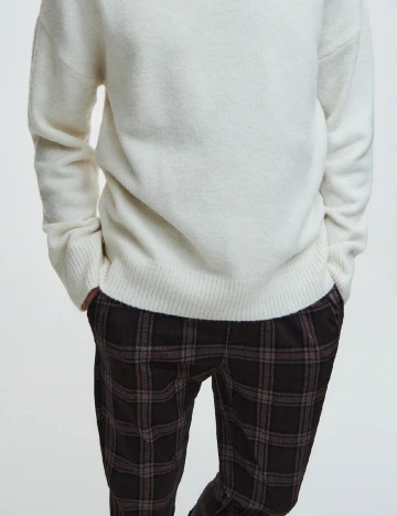 Pantaloni Reserved, maro