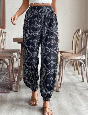 Pantaloni SHEIN, negru