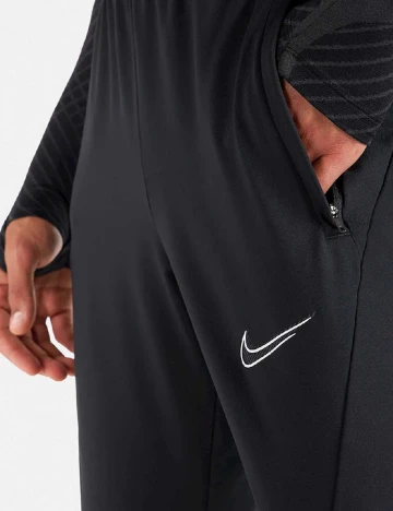 Pantaloni Nike, negru