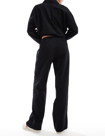 Pantaloni Pull&Bear, negru