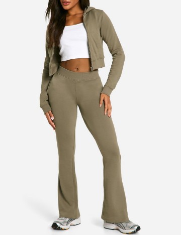 Trening Boohoo, kaki