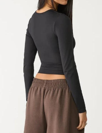 Top Stradivarius, negru