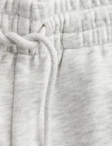 Pantaloni scurti H&M, gri