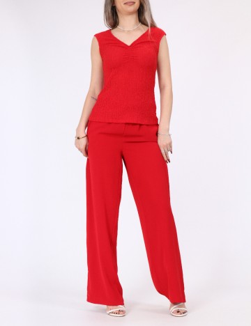 
						Pantaloni Vero Moda, rosu
