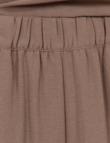 Pantaloni Vero Moda, maro