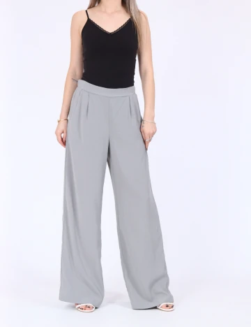 Pantaloni Vero Moda, gri