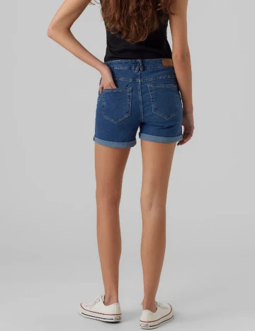 Pantaloni scurti Vero Moda, albastru Albastru