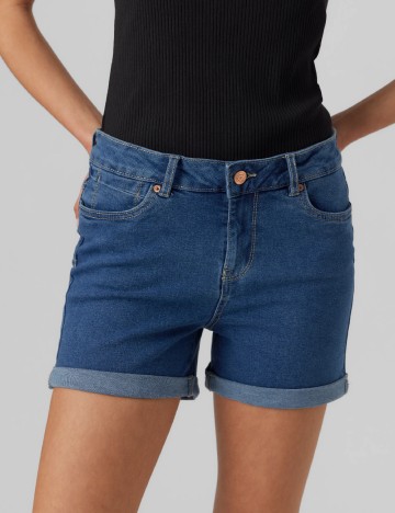 Pantaloni scurti Vero Moda, albastru