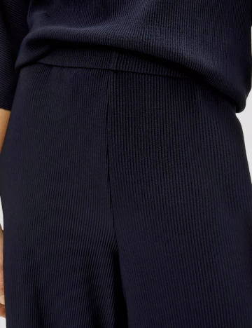 Pantaloni s.Oliver, bleumarin inchis