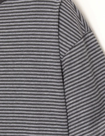 Tricou Pull&Bear, gri