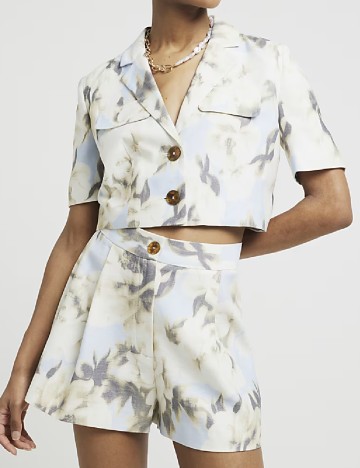 Sacou River Island, mix culori