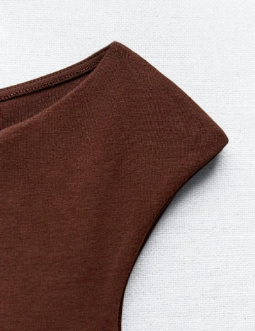 Top Zara, maro