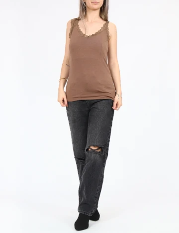 Maiou Vero Moda, maro