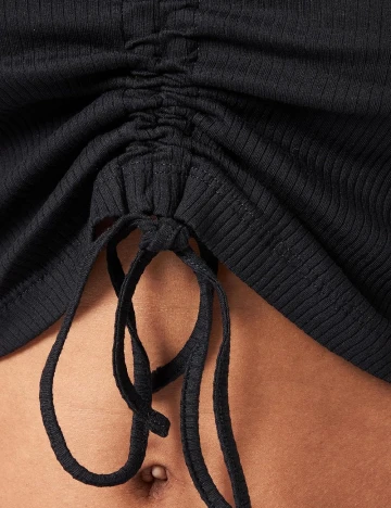 Top Q/S, negru