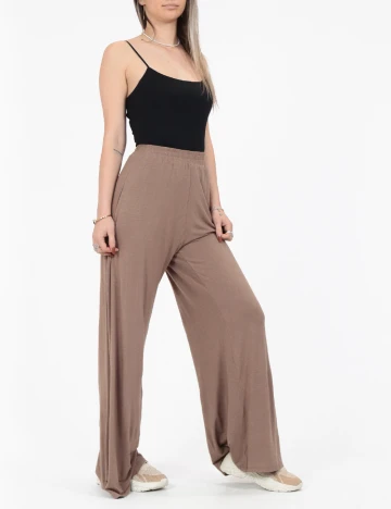Pantaloni South Beach, maro