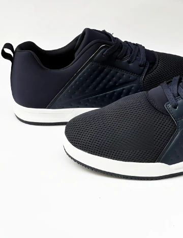 Adidasi Reserved, bleumarin