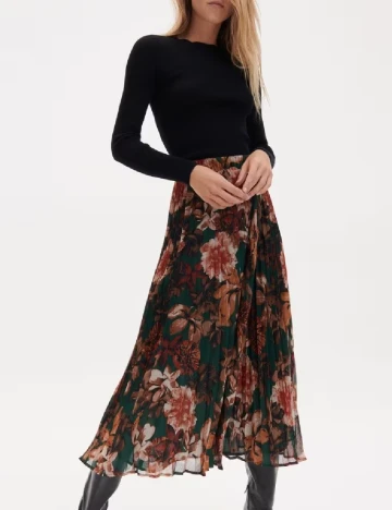 Fusta Reserved, floral print