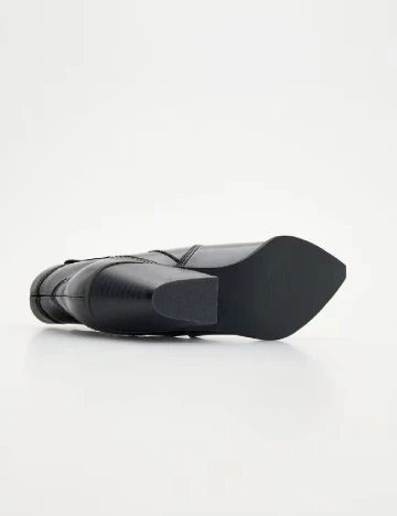Ciocate Reserved, negru