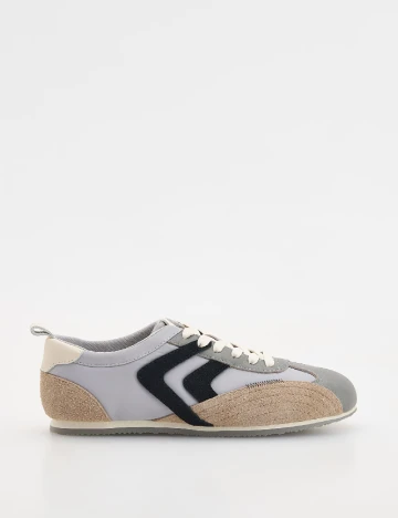 Adidasi Reserved, gri