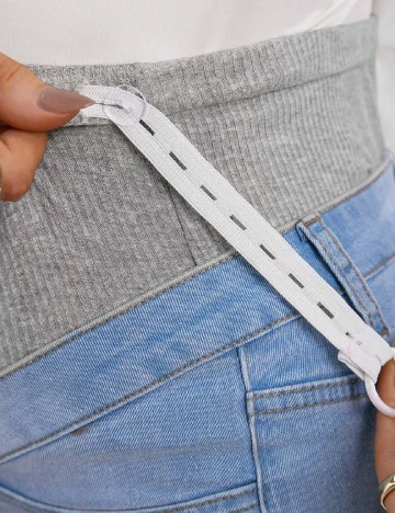 Pantaloni scurti SHEIN Maternity, albastru
