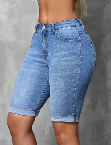 Pantaloni scurti SHEIN, albastru