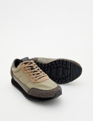 Adidasi Reserved, verde