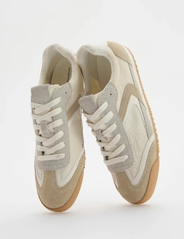 Adidasi Reserved, crem