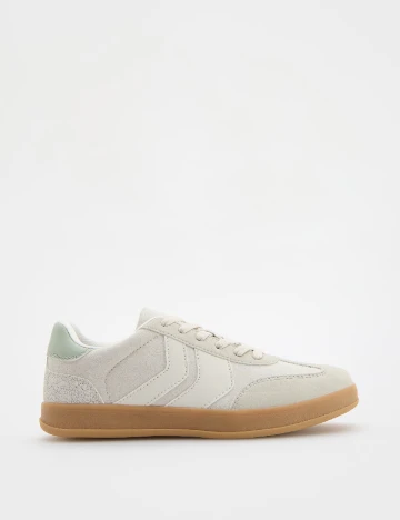 Adidasi Reserved, crem Crem