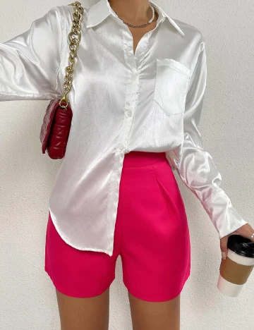 Pantaloni scurti SHEIN, roz