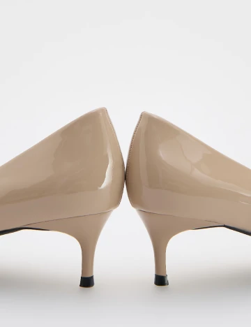 Pantofi Reserved, crem Crem