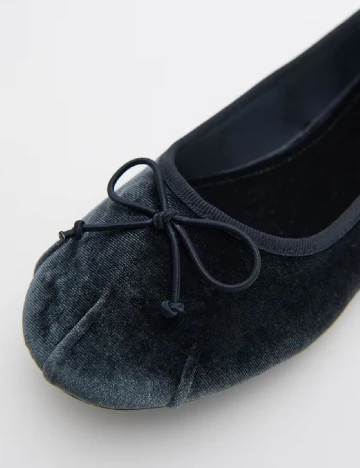 Balerini Reserved, bleumarin